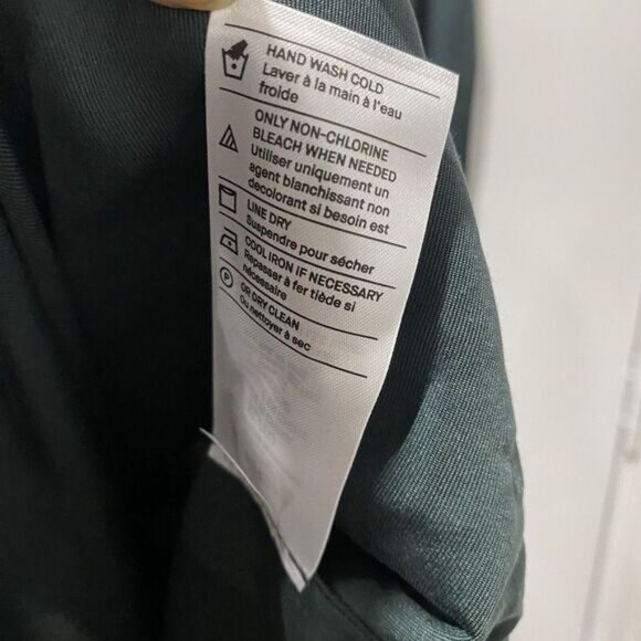 VINCE Women's  Silk Mandarin Collar Button Down Shirt XL Green Belt Pockets - Picture 9 of 10